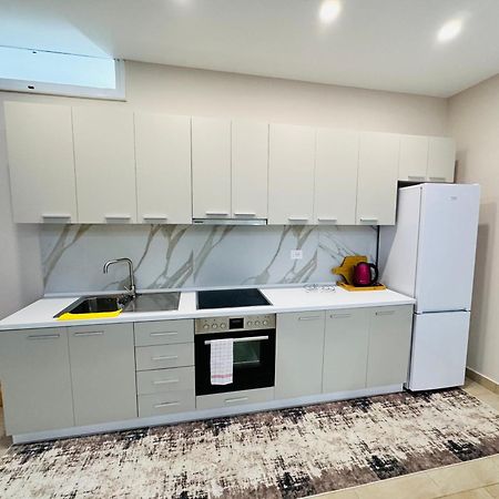 Edi Apartament Center Shkodër Dış mekan fotoğraf