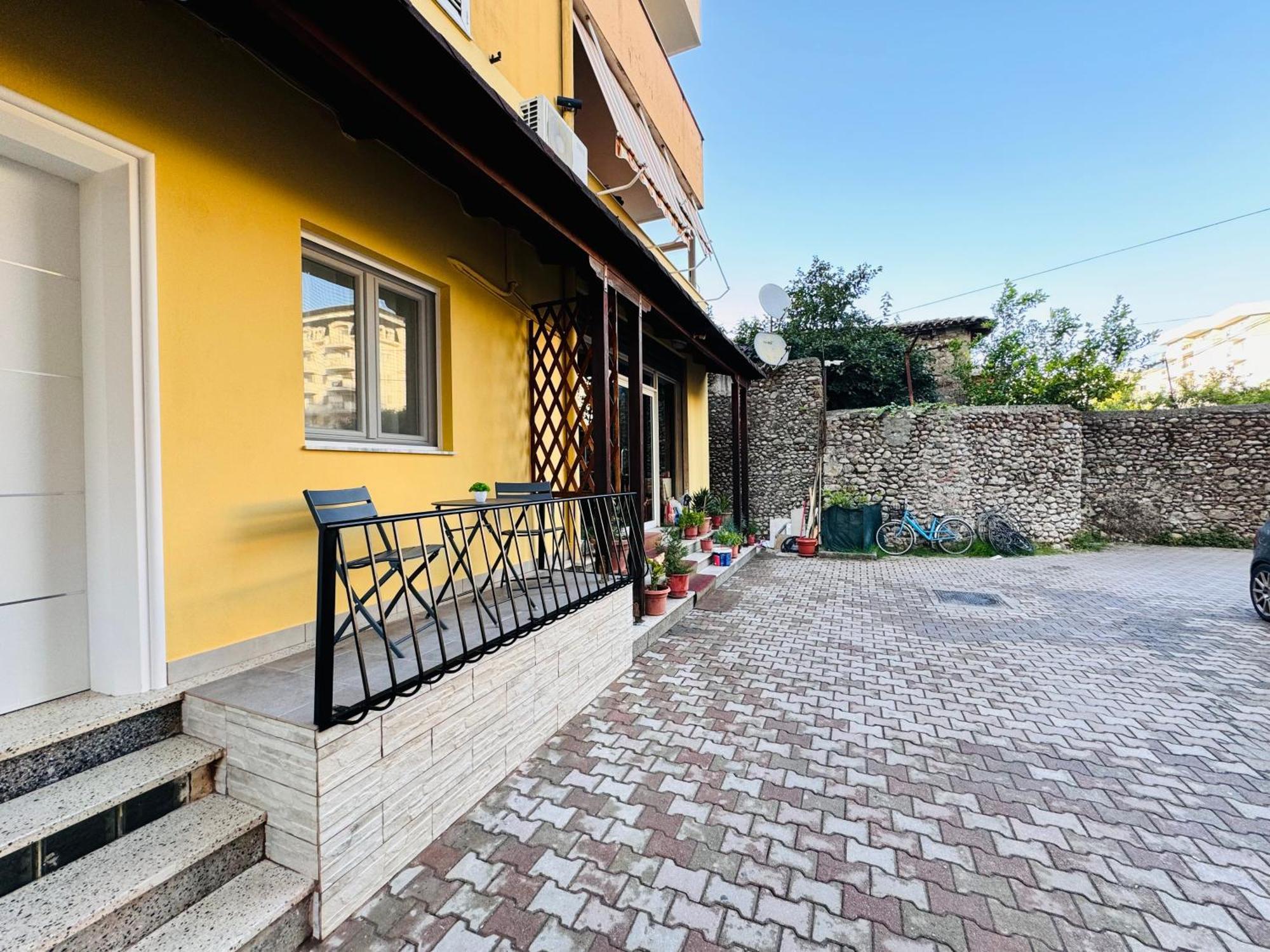 Edi Apartament Center Shkodër Dış mekan fotoğraf